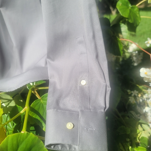 Calvin Klein Men's Long sleeves Short - Picture 3 of 9